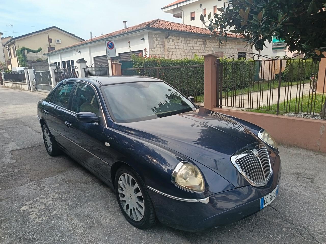 Lancia Thesis 2.4 JTD Executive 2002