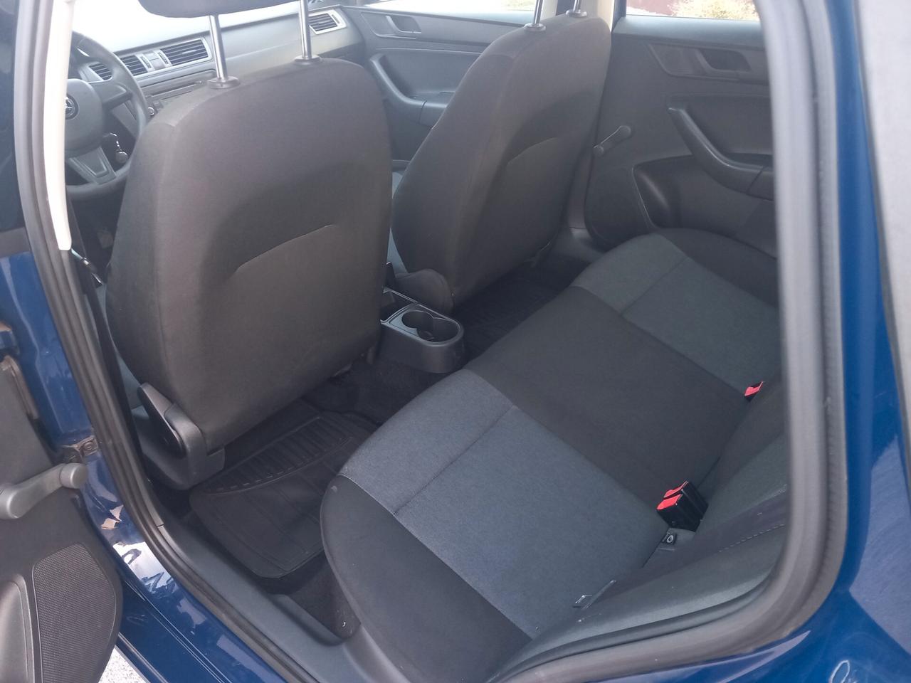 Skoda Rapid 1.2 TSI 86CV Active ok perneo patentati a € 158 mese