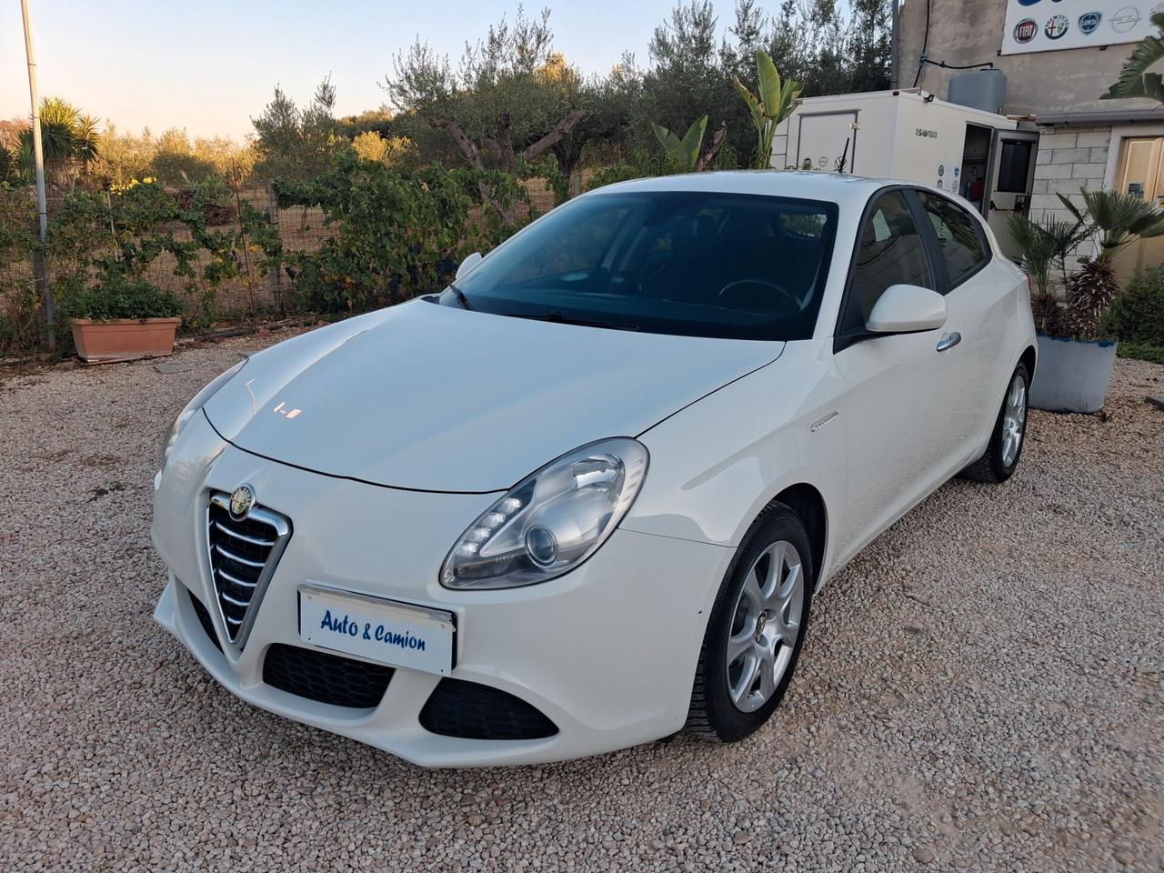 Alfa Romeo Giulietta 1.6 JTDm-2 105 CV Progression