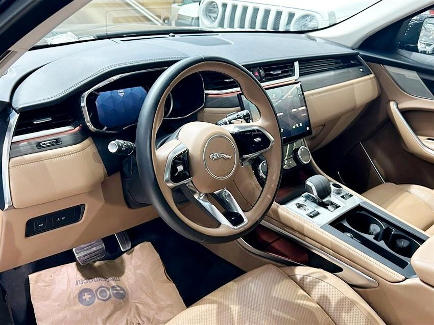 Jaguar F-Pace 2.0 D 204 CV AWD aut. SE
