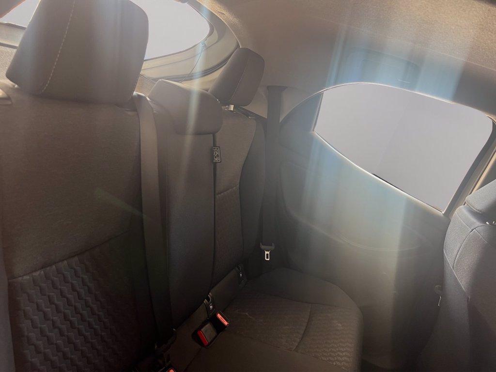 TOYOTA Yaris 1.5h active del 2023