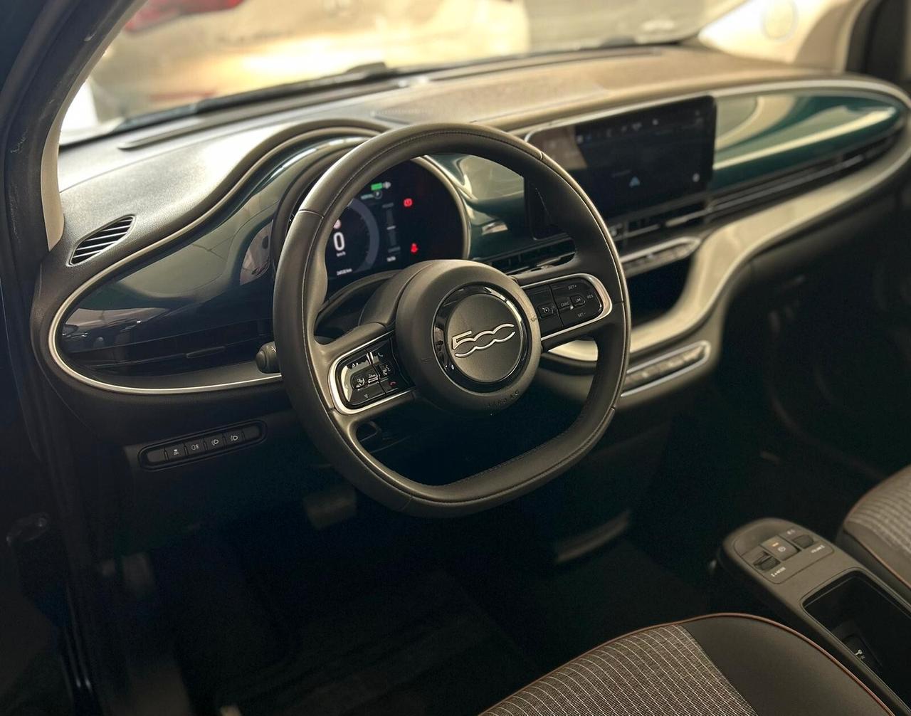 Fiat 500e 42 kWh Icon