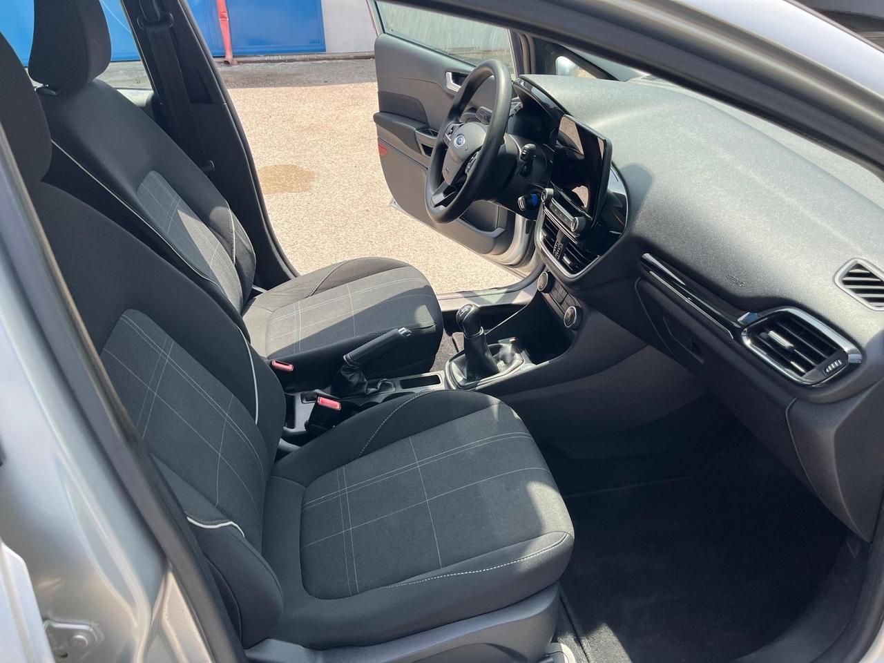Ford fiesta 5P-1.1 benz/cv 86-km 50000-12/2018