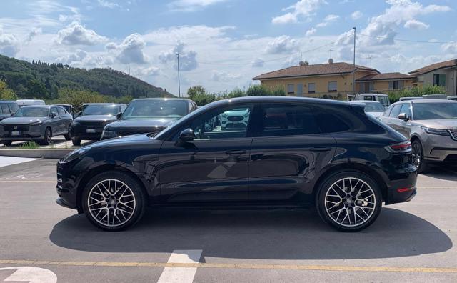 PORSCHE Macan 2.0