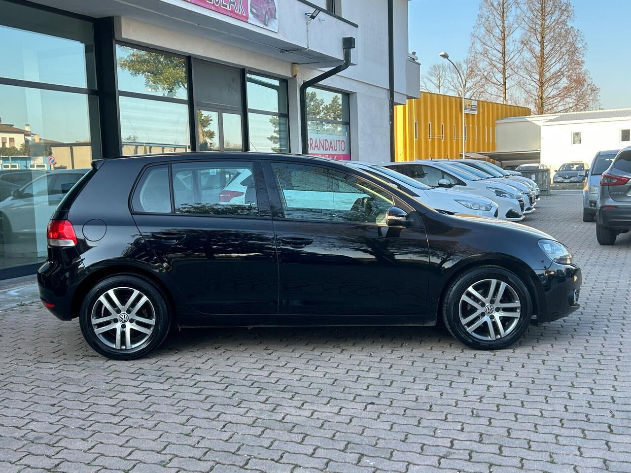 Volkswagen Golf 1.6 TDI DPF 5p. Highline