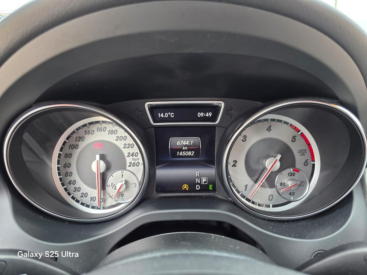 Mercedes CLA 200 CDI S.W. Automatic Premium Dark Night