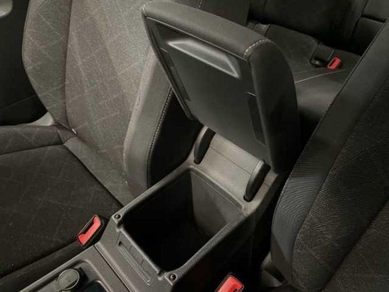 Volkswagen Golf VIII 2020 1.0 tsi evo Life 110cv