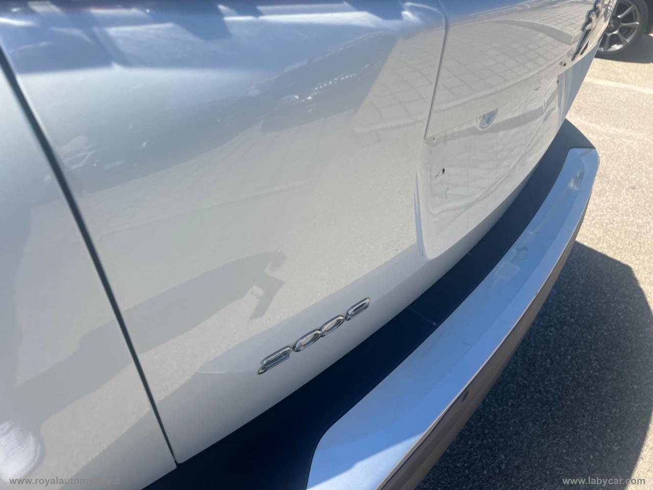 PEUGEOT 2008 BlueHDi 100 S&S GT Line