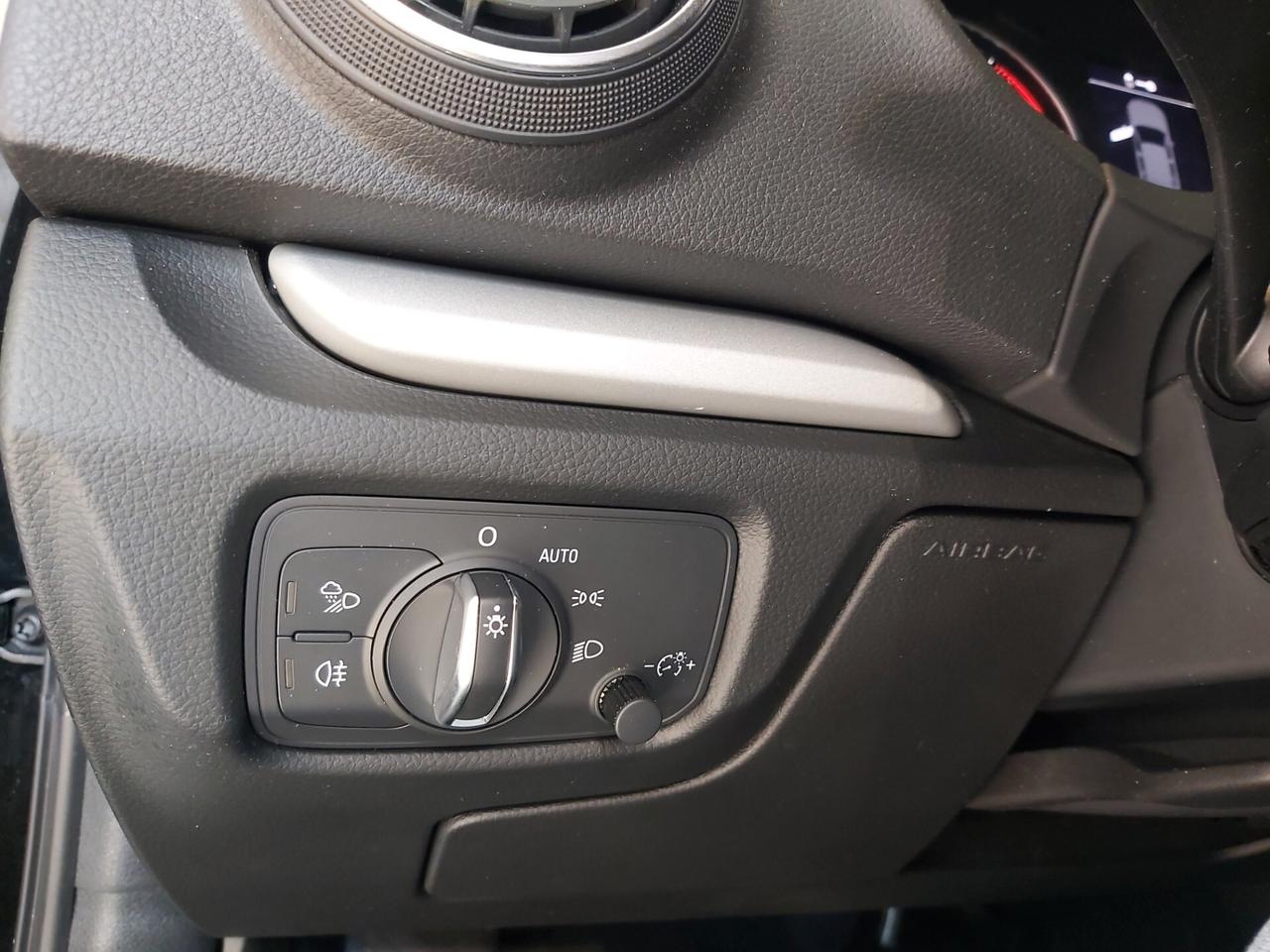 Audi A3 SPB 30 TFSI Business