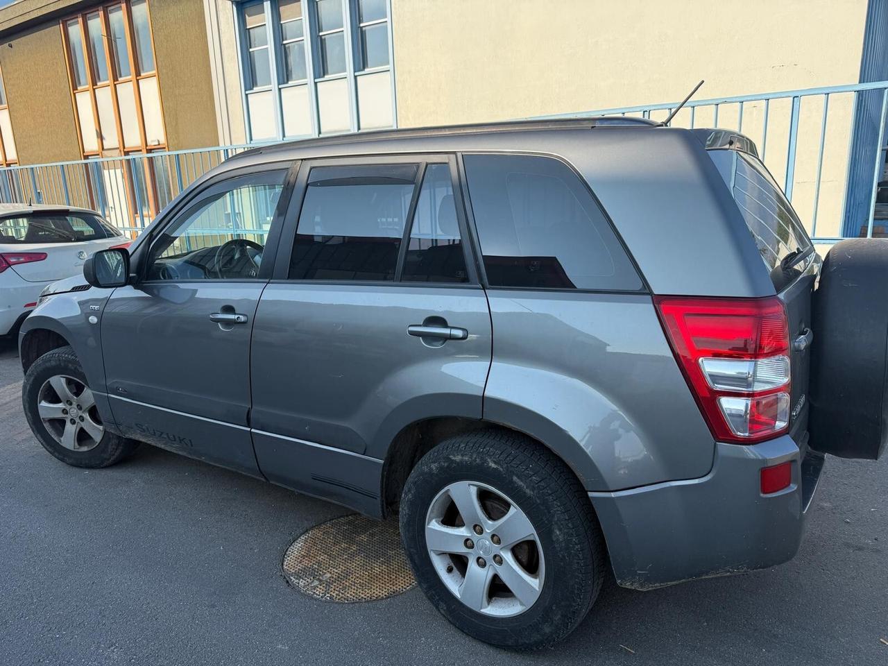 Suzuki Grand Vitara 1.9 DDiS 5 porte