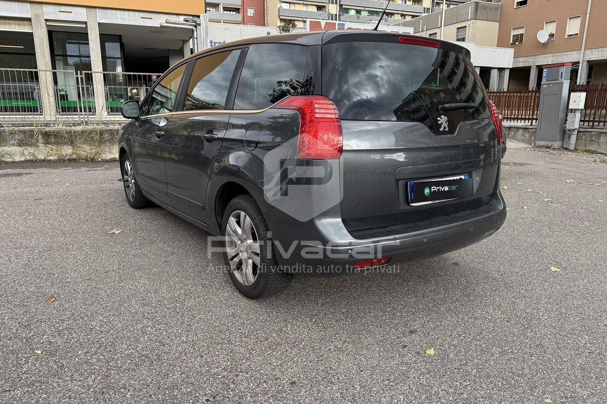 PEUGEOT 5008 2.0 HDi 150CV Business