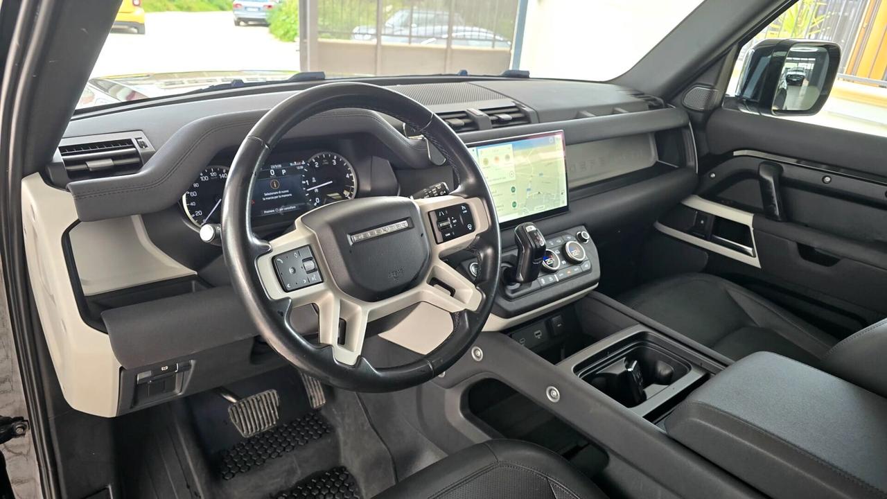Land Rover Defender 90 3.0D 200cv AWD X-Dynamic HSE FULL BLACK