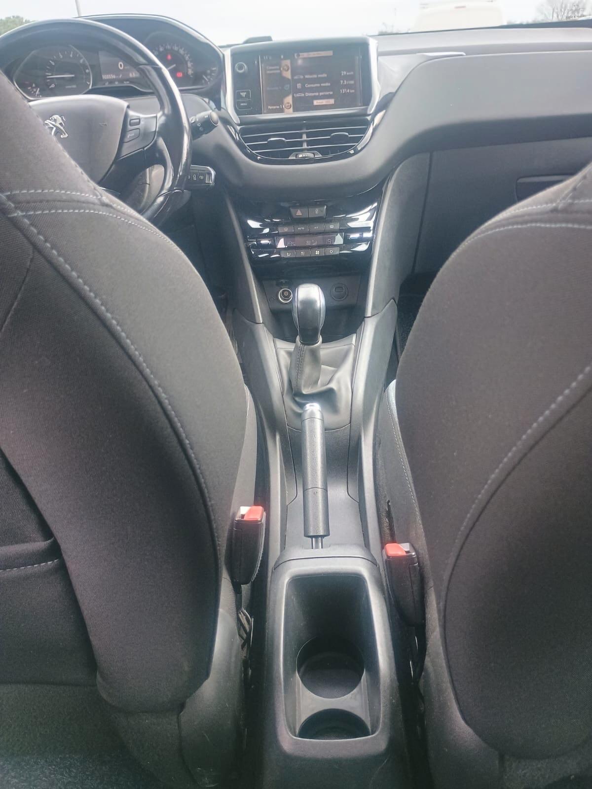 Peugeot 208 1.2 VTi 82 CV 5 porte Allure