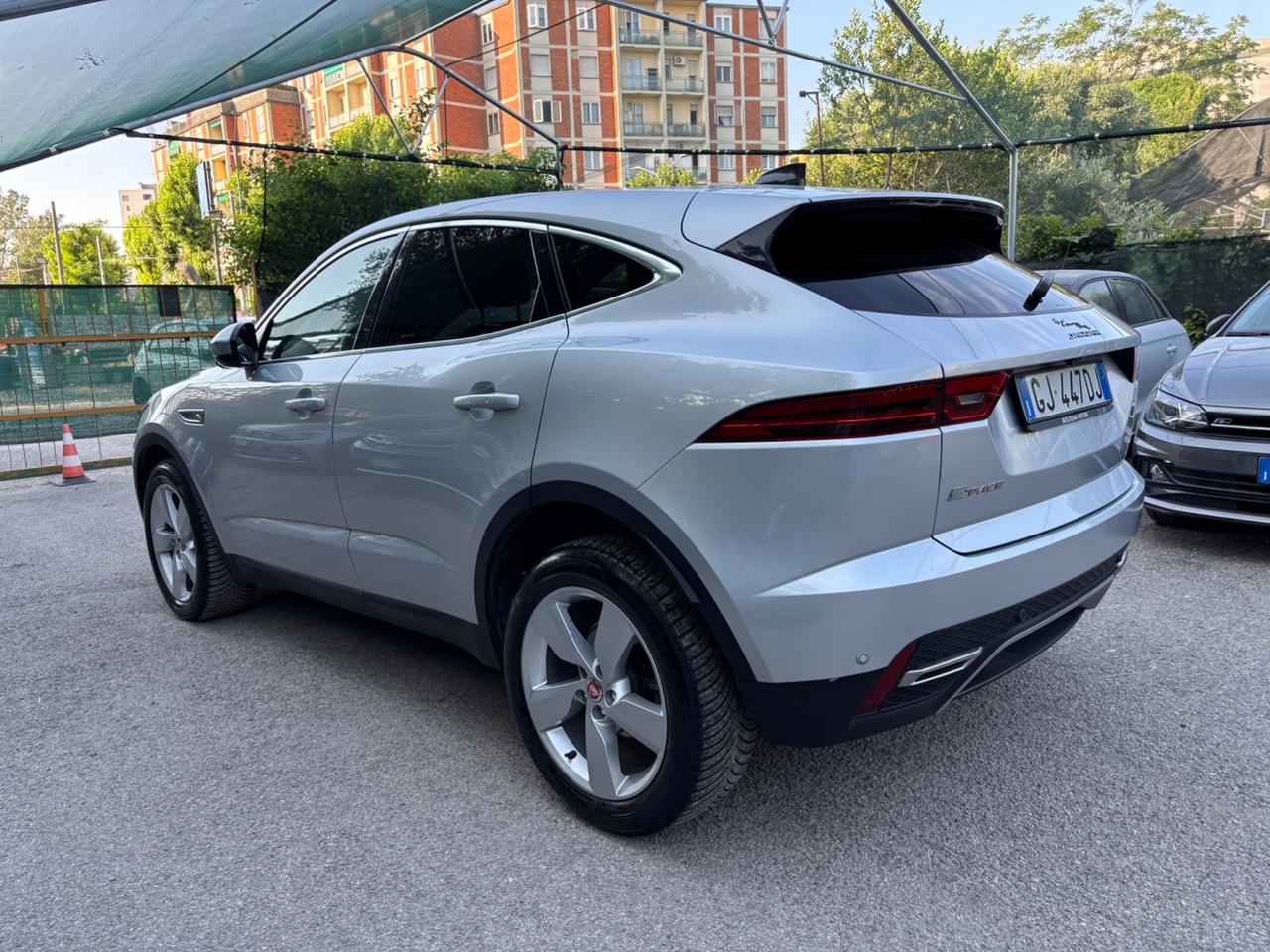 Jaguar E-Pace 2.0D I4 204 CV AWD Auto R-Dynamic HSE