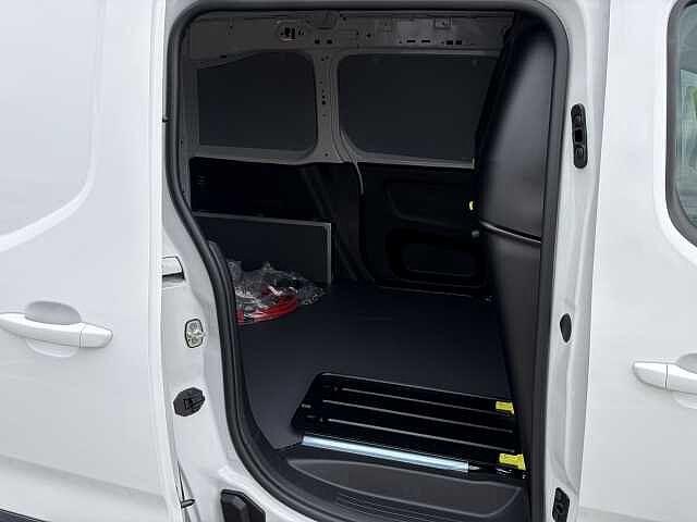 Citroen ë-Berlingo 136 CV Van M