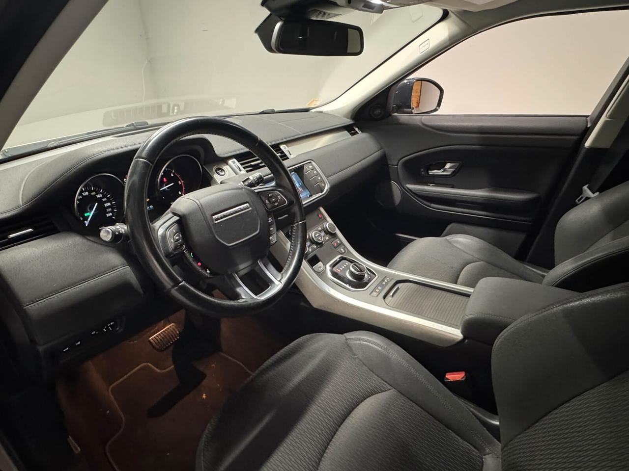Land Rover Range Evoque 2.0 TD4 150 CV 5p. SE Dynamic