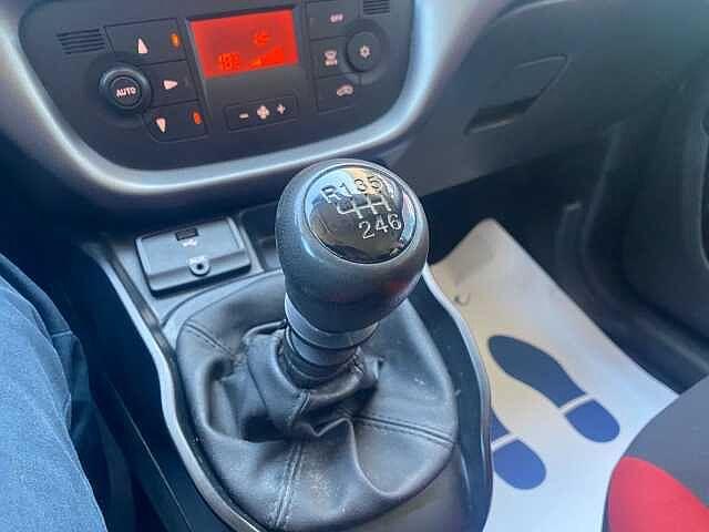 Fiat Doblò 2.0 MJT 16V Easy Maxi