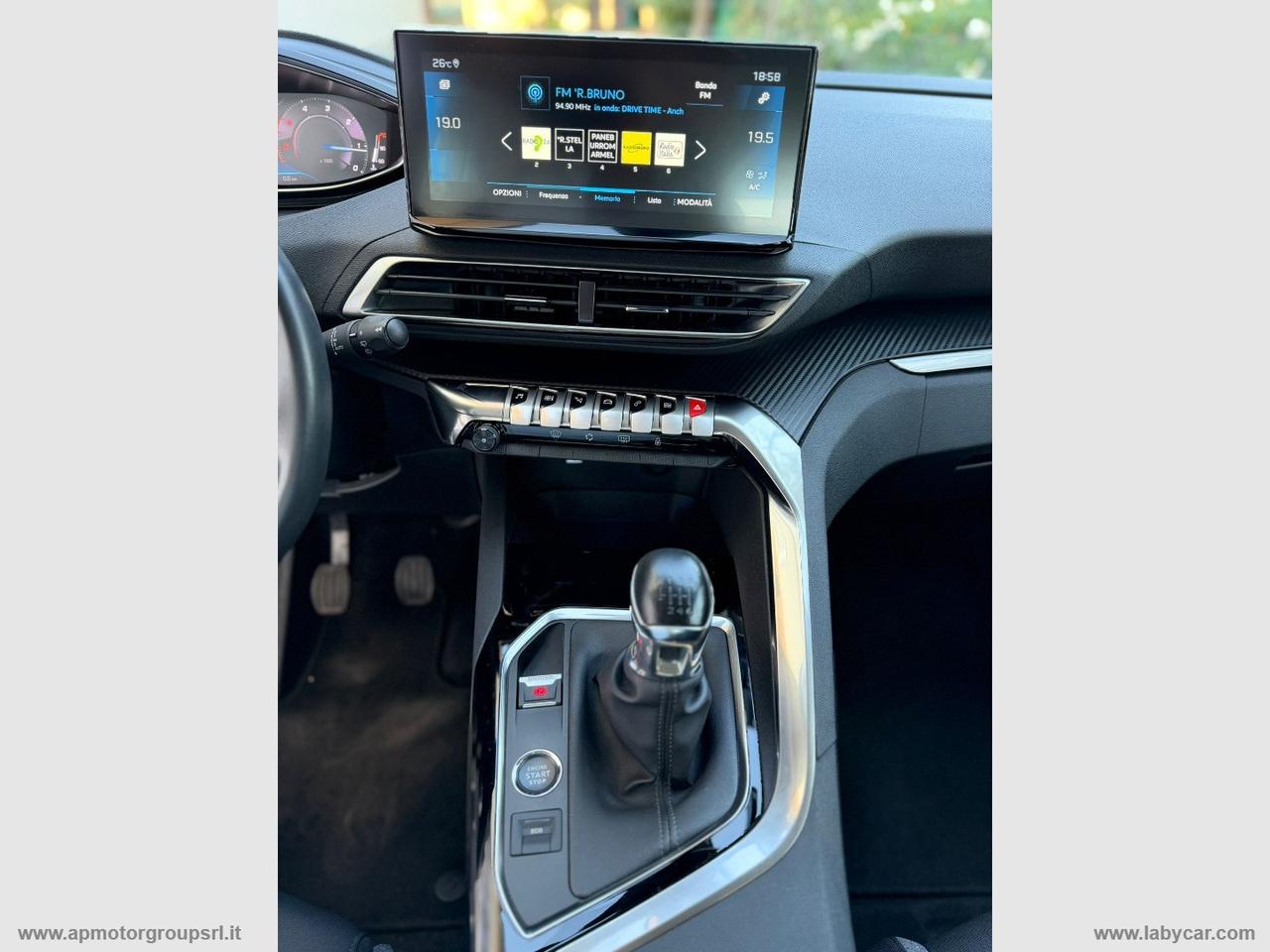 PEUGEOT 3008 BlueHDi 130 S&S Active Pack