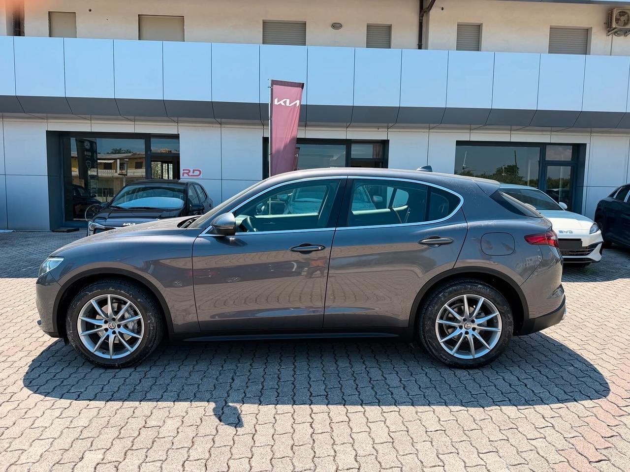 Alfa Romeo Stelvio 2.2 Turbodiesel 190 CV AT8 RWD Business