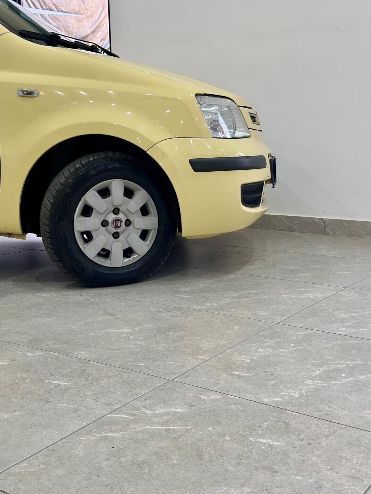 Fiat Panda 1.2 Emotion Dualogic