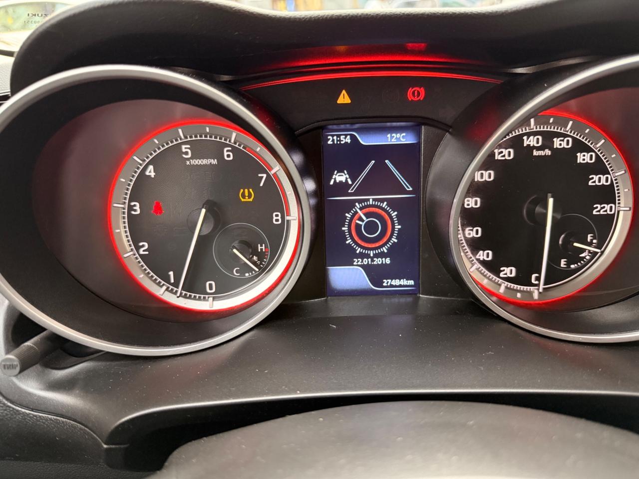 Suzuki Swift 1.2 Hybrid 4WD AllGrip Top