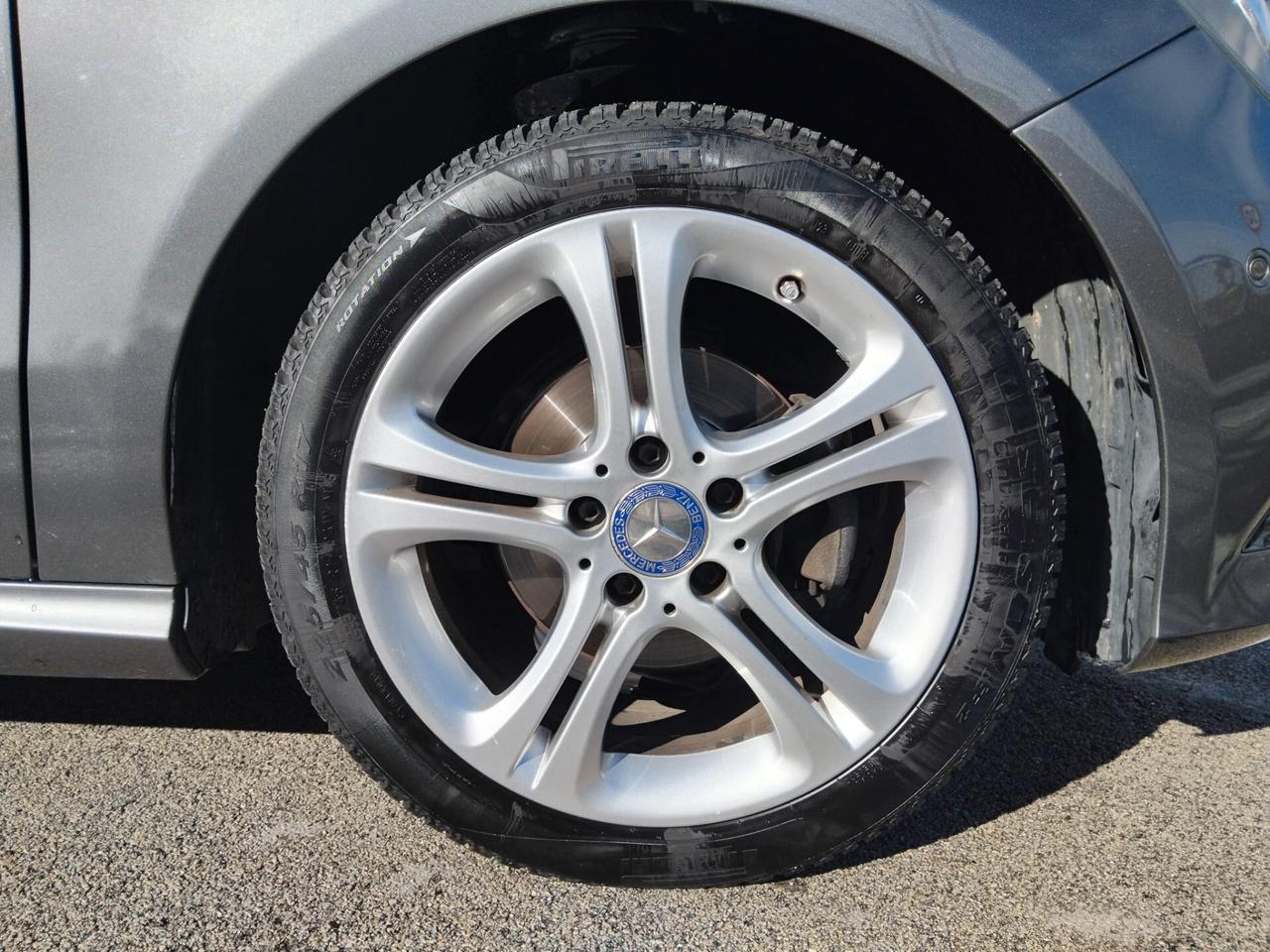 Mercedes-benz A 180 Cdi Premium