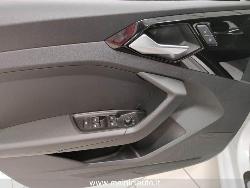 Audi A1 SPB 30 TFSI S tronic Cambio Automatico + Car Play