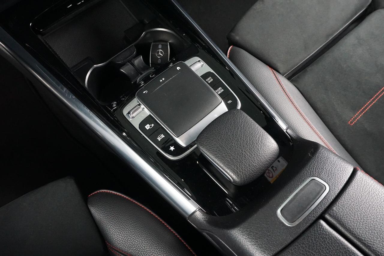 Mercedes-benz B 180 d Automatic Premium AMG Line