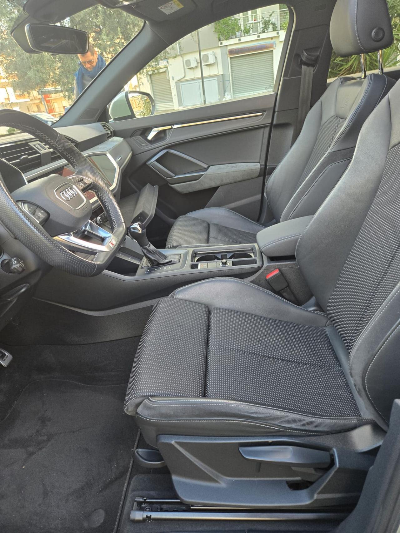 Audi Q3 SPB 40 TDI S tronic quattro edition