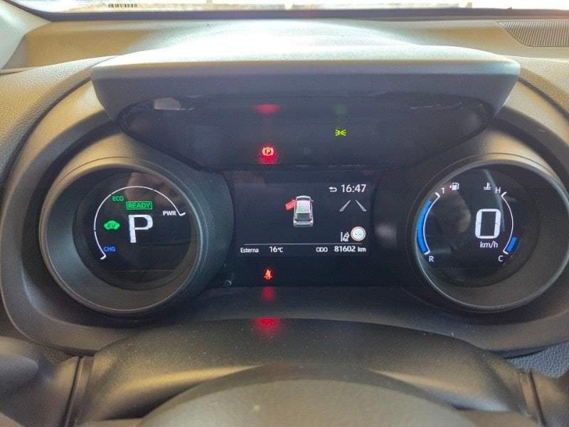 Toyota Yaris 4ª serie 1.5 Hybrid 5 porte Trend