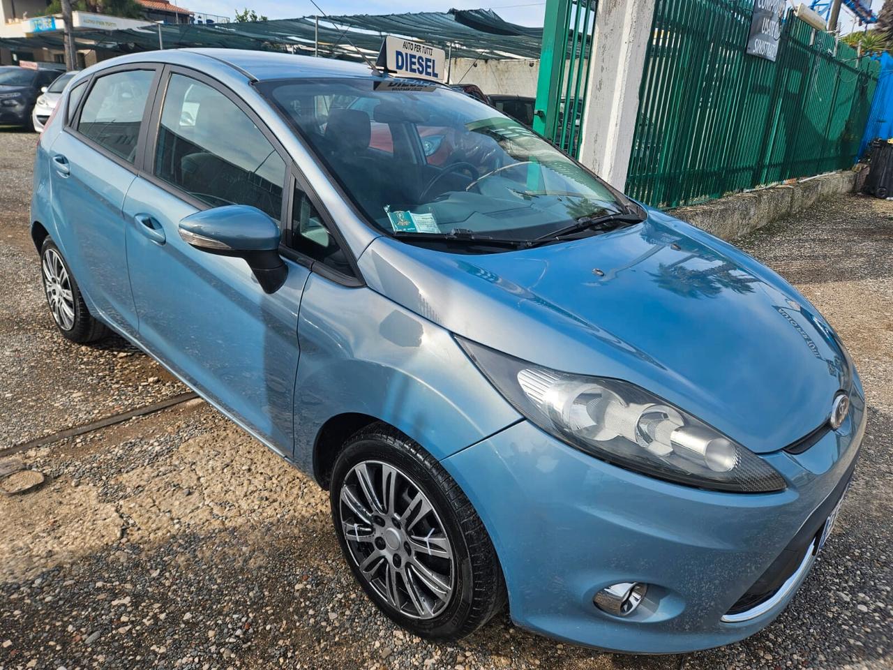 Ford Fiesta 1.4 TDCi 5p. Titanium