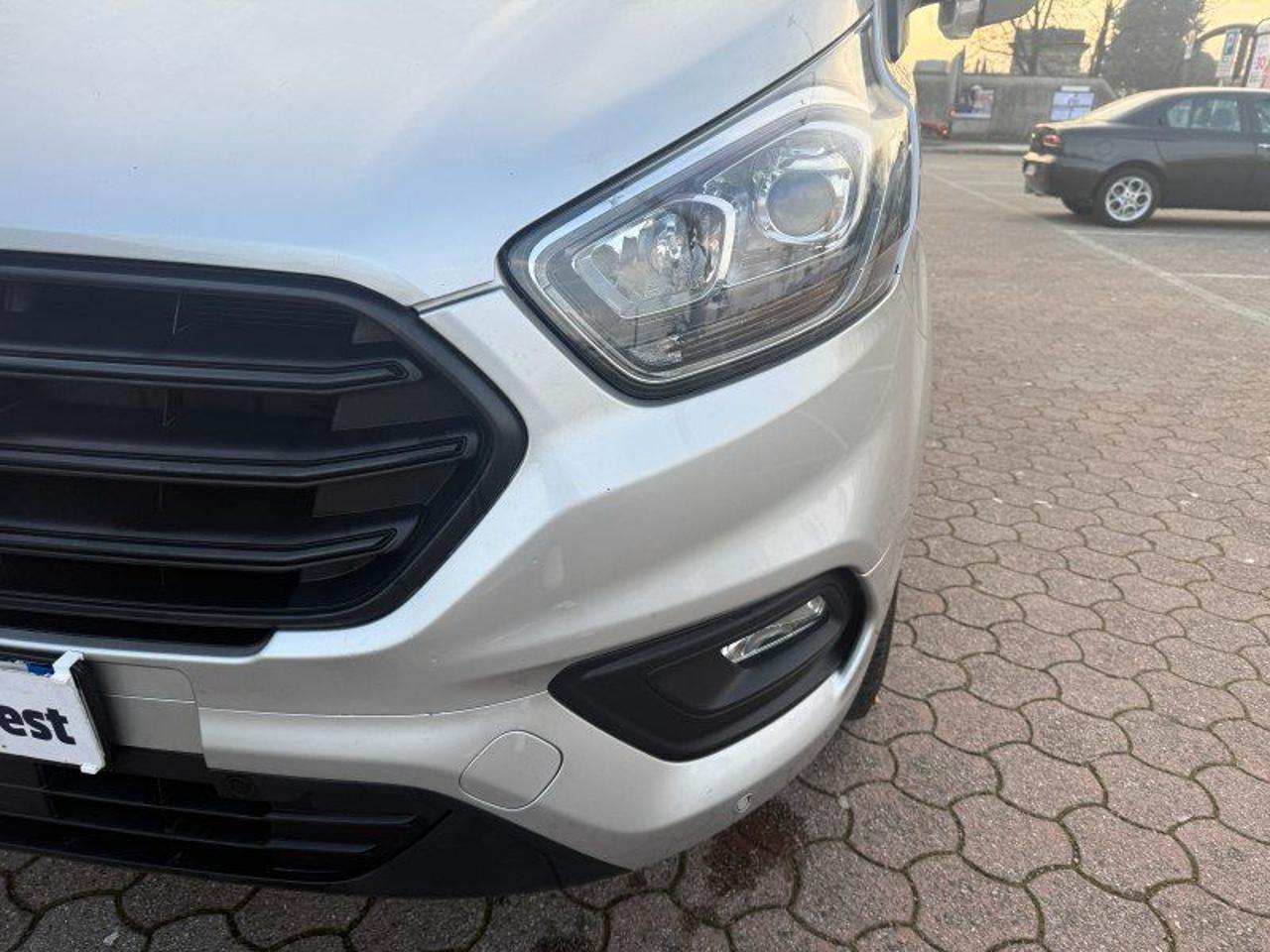 Ford Transit Custom 320 2.0 EcoBlue 130 PC Combi Trend 9 posti + IVA