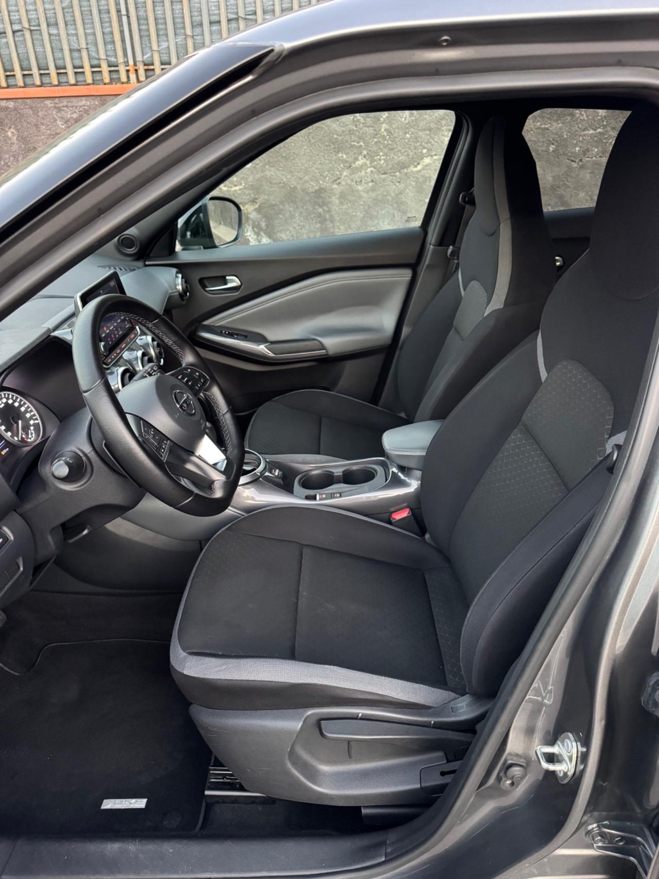 Nissan Juke CAMBIO AUTOMATICO/FARI FULL LED