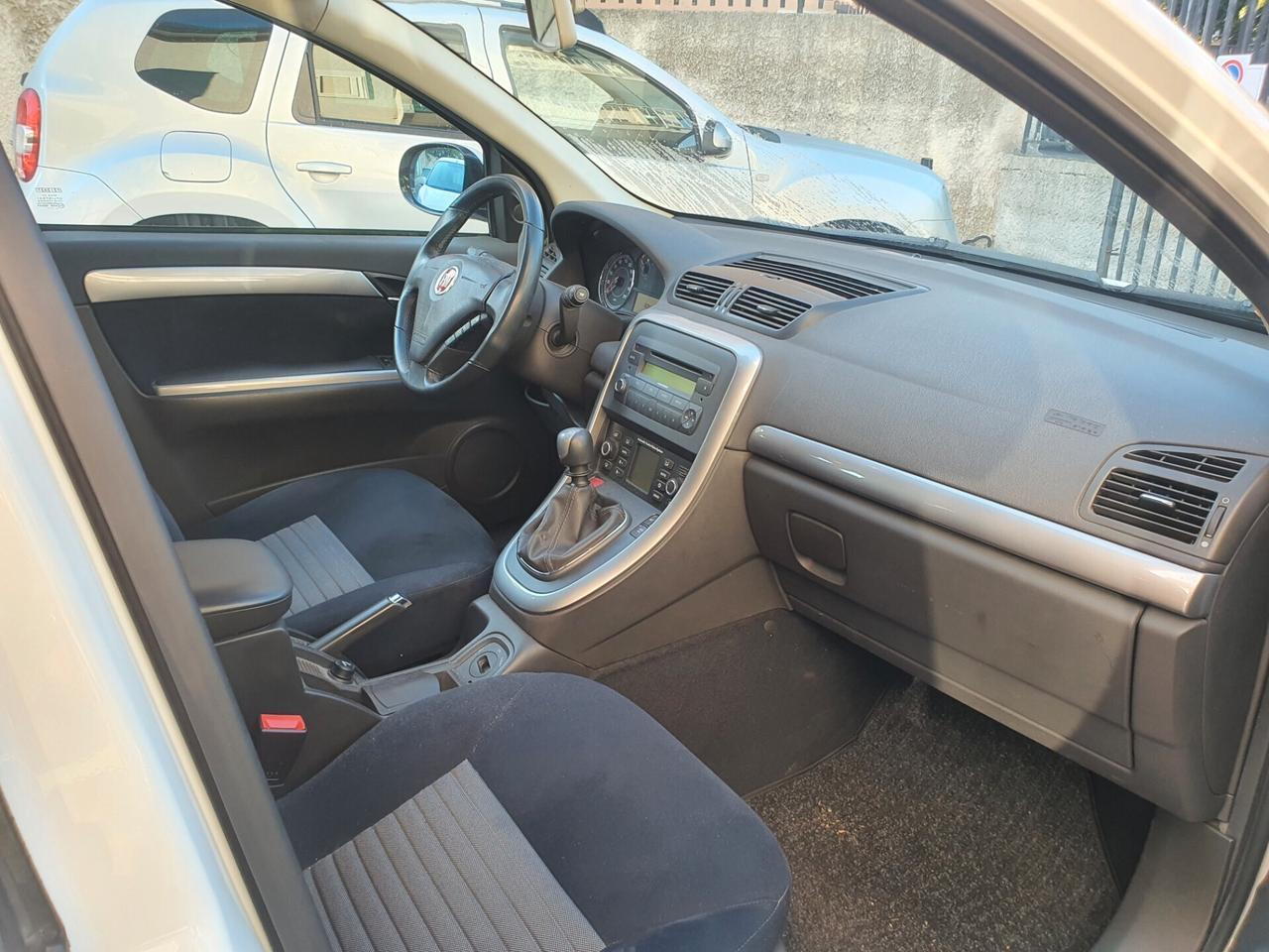 Fiat Croma 1.9 Multijet Nuovissima