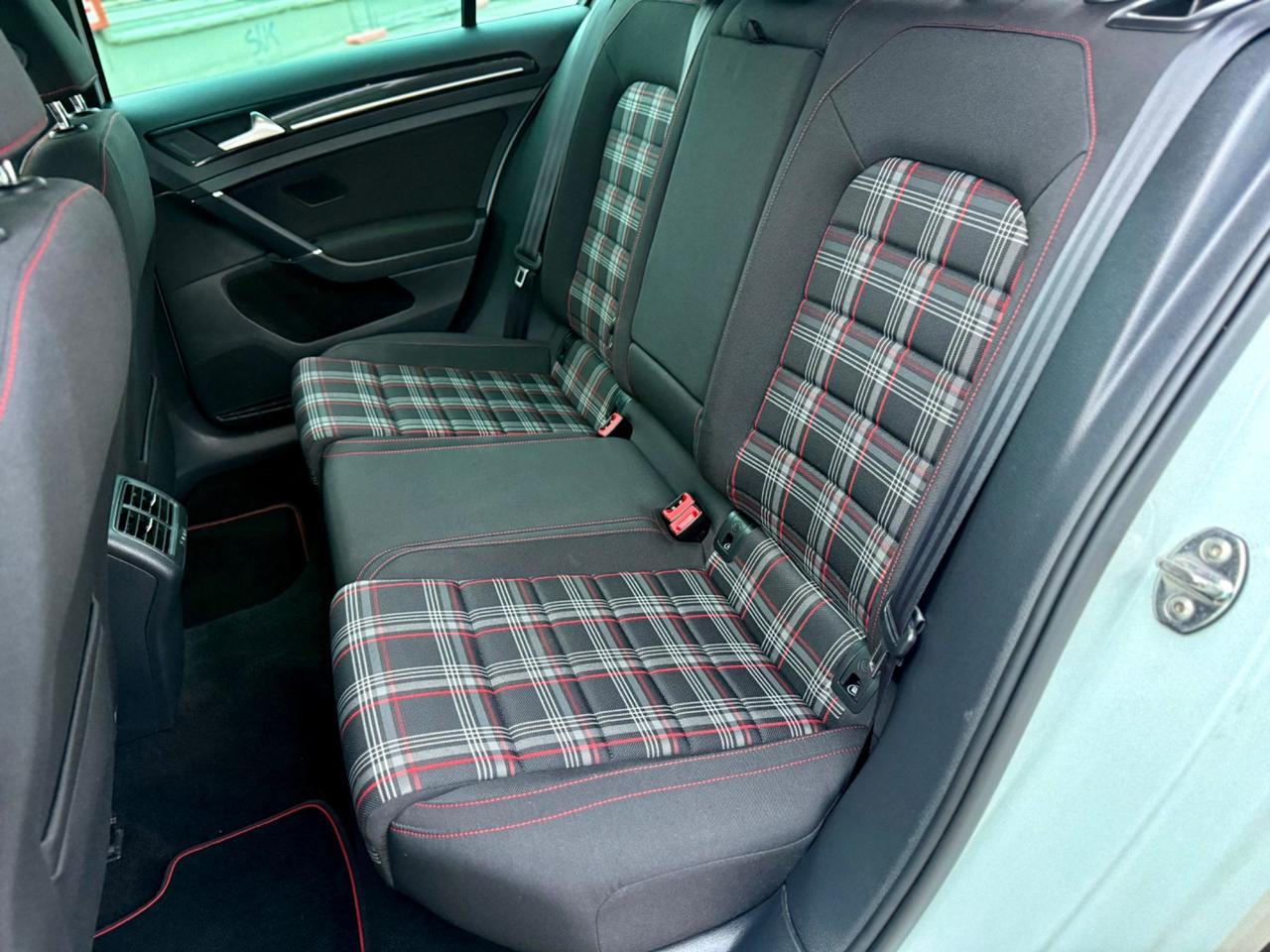 Volkswagen Golf GTI VW 7 PERFORMANCE 2.0TURBO DSG 230CV 5P 2014