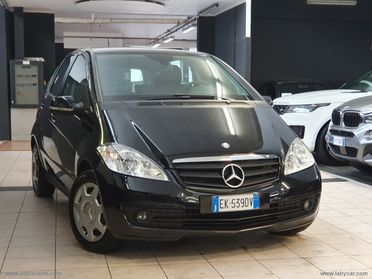 MERCEDES-BENZ A 160 BlueEFFICIENCY Executive