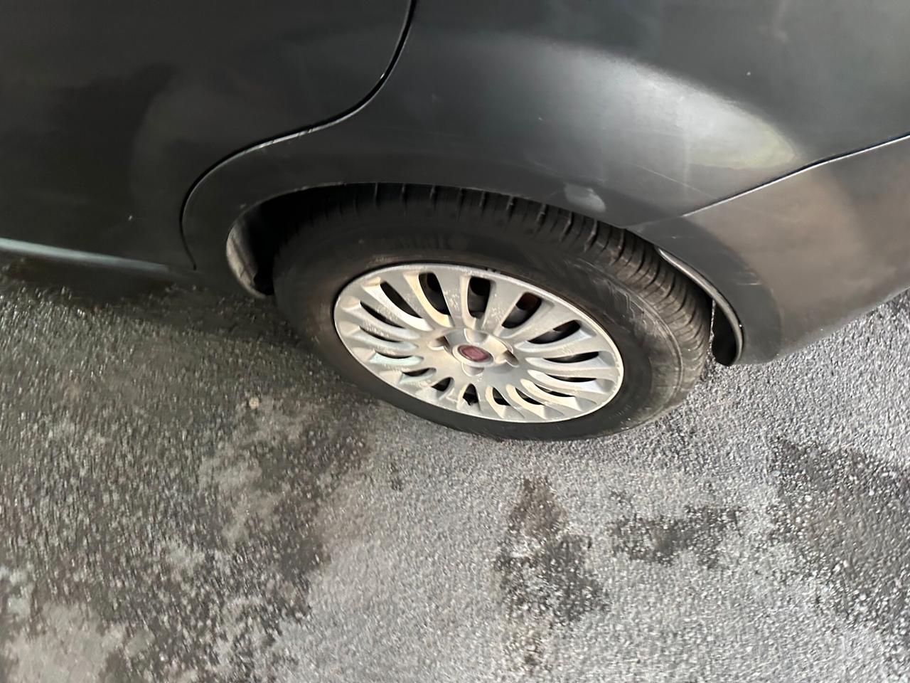 Fiat Punto Evo 1.3 Mjt 75 CV 5 porte Dynamic
