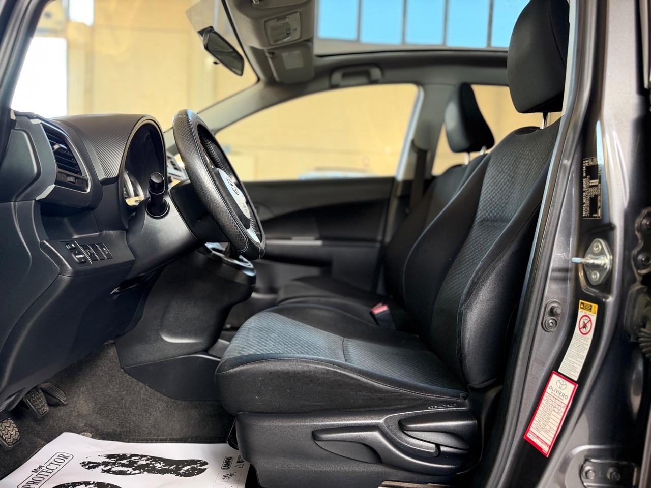 Toyota Verso-S 1.3 MT Active NEOPATENTATI