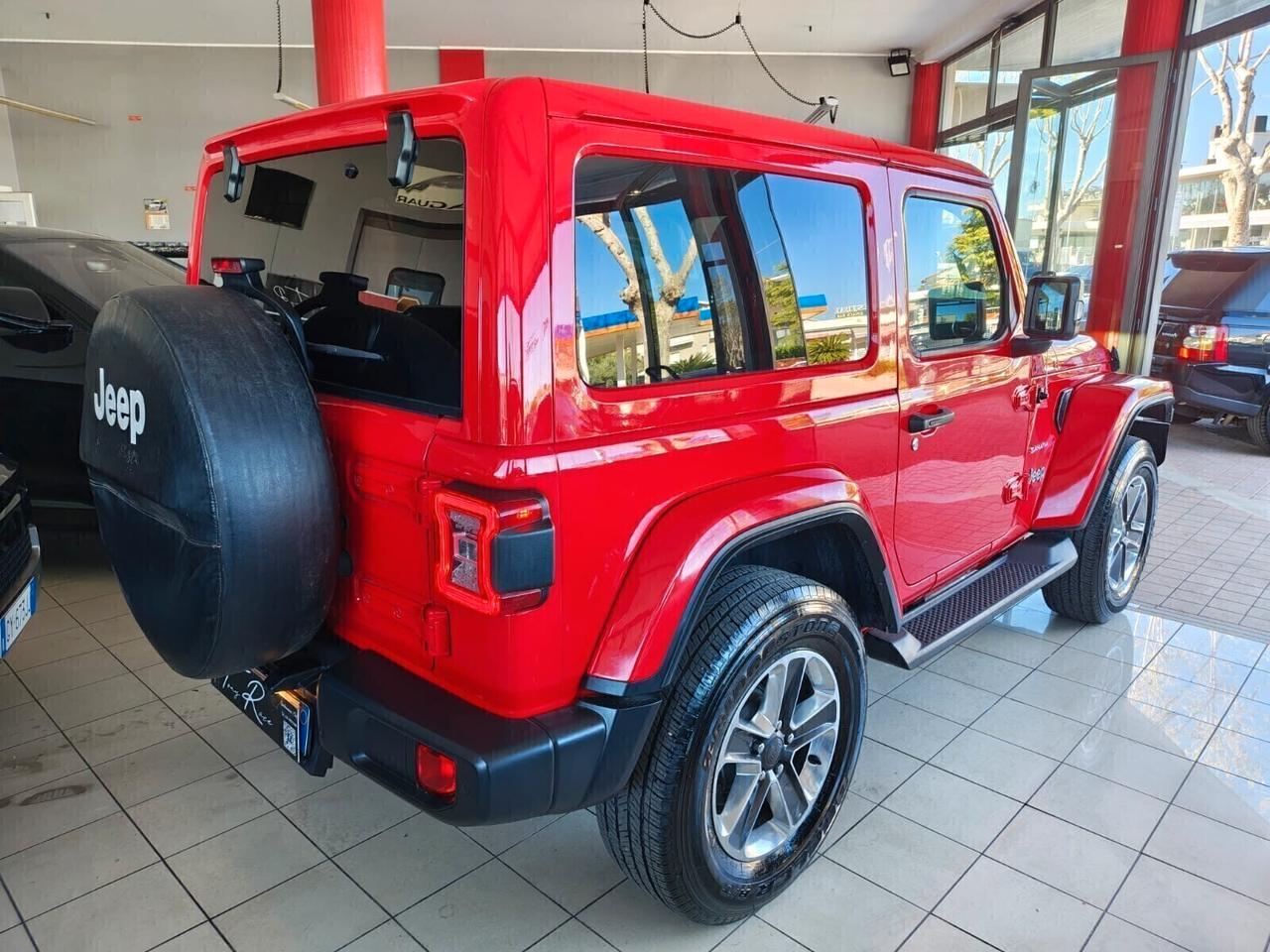 Jeep Wrangler 2.2 Mjt II Sahara 29.000 KM