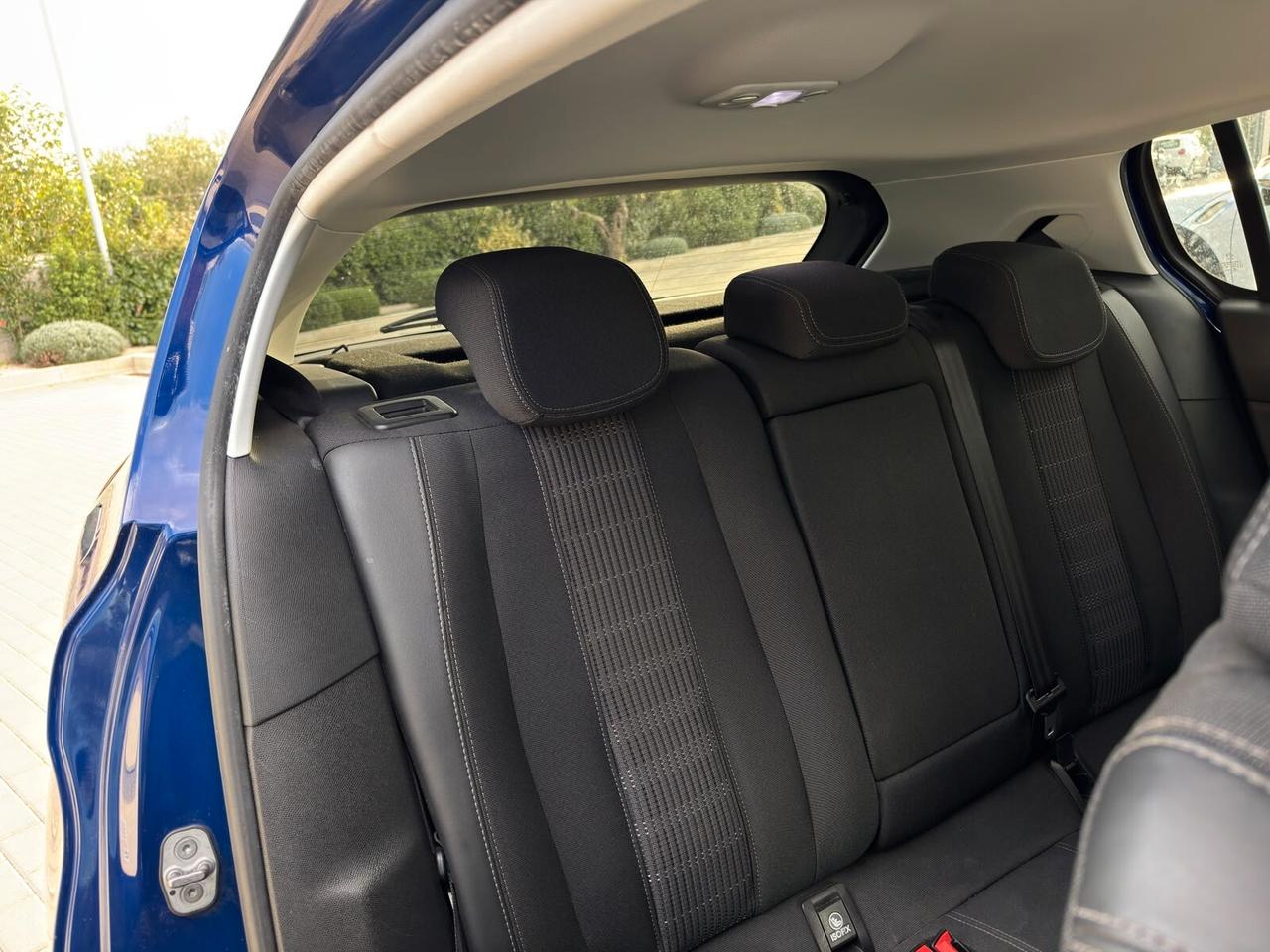 Peugeot 308 1.5 BlueHDi 130 cv S&S Allure