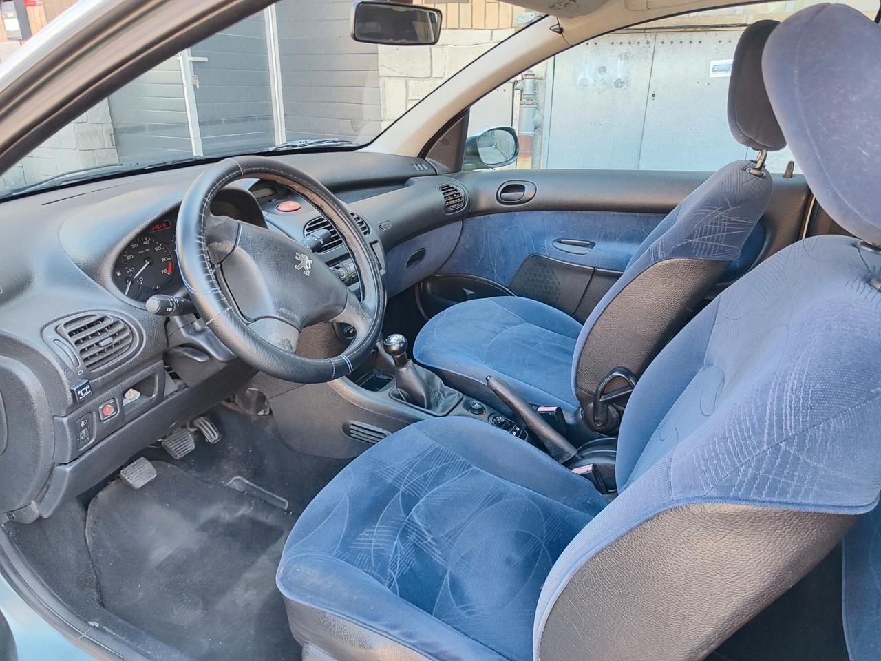 Peugeot 206 1.1 GPL