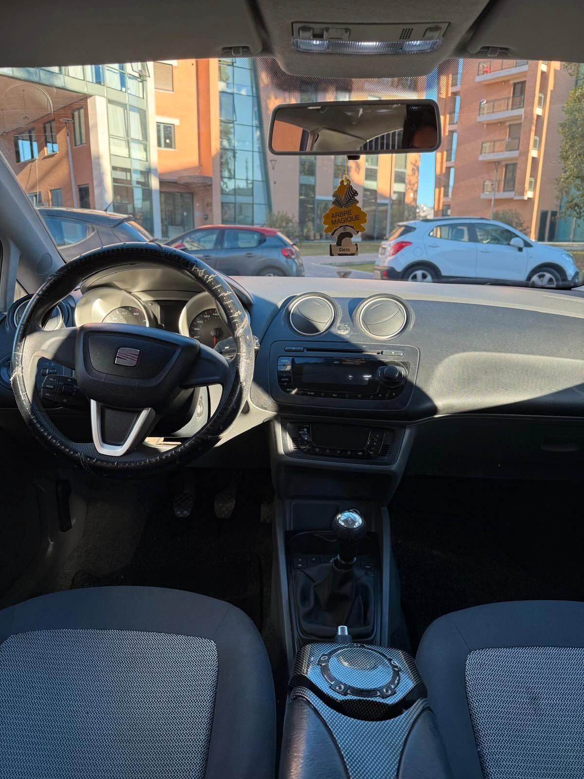 Seat Ibiza 1.4 5p. Stylance