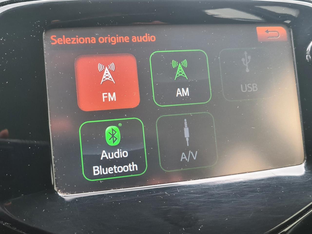 Peugeot 108 VTi 68 5 porte Allure - km certif.