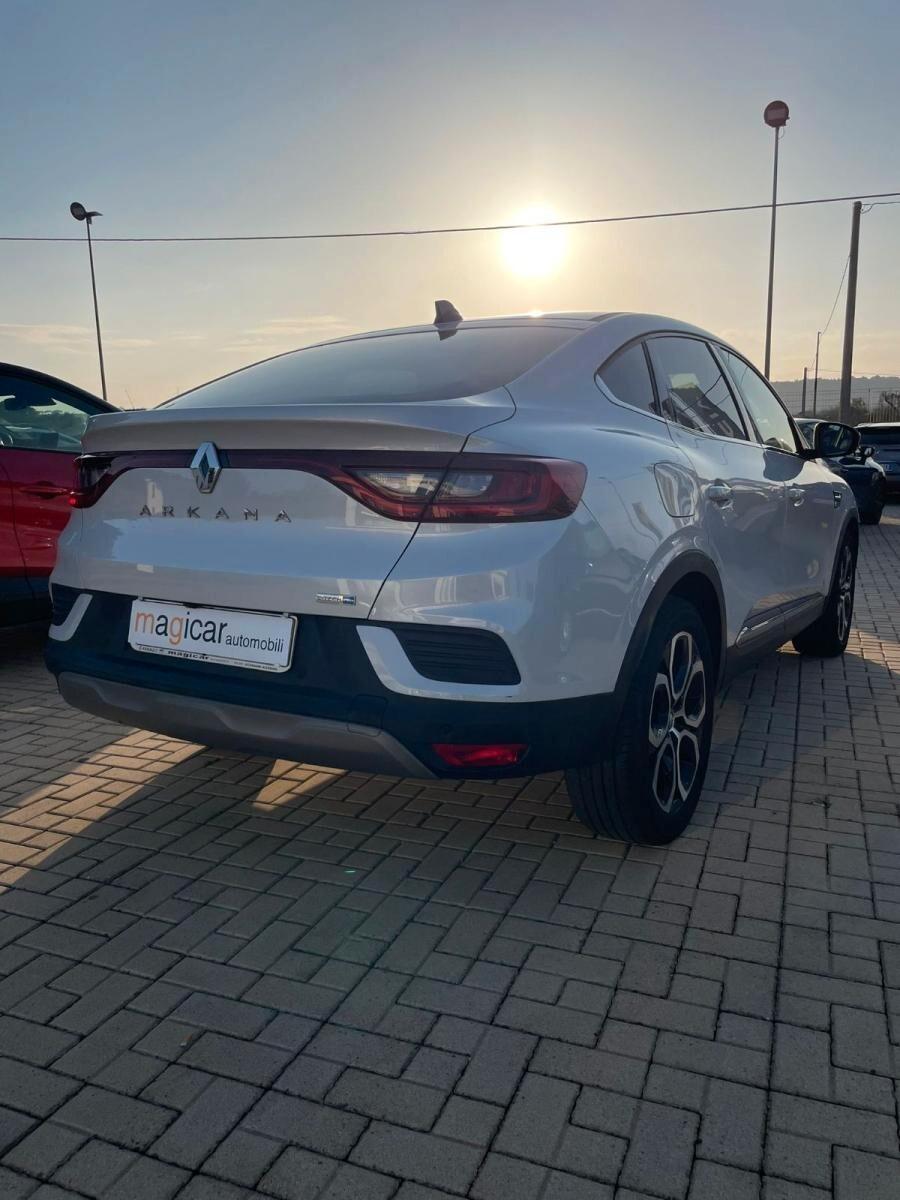 Renault Arkana Hybrid E-Tech 145 CV Intens