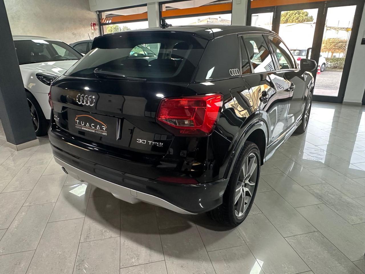 Audi Q2 Business Design 1.0 30 TFSI #8570