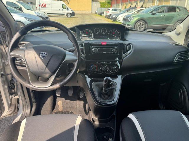 LANCIA Ypsilon 1.2 69 CV 5 porte Elefantino