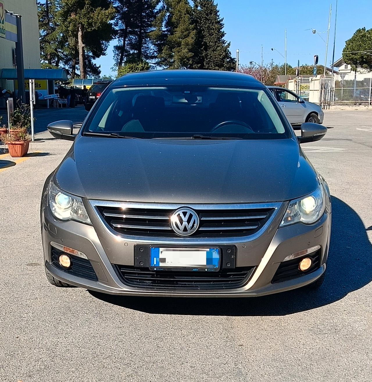 Volkswagen Passat 2.0 TDI DPF Highline