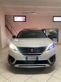 PEUGEOT 5008 BlueHDi 120 S&S Allure