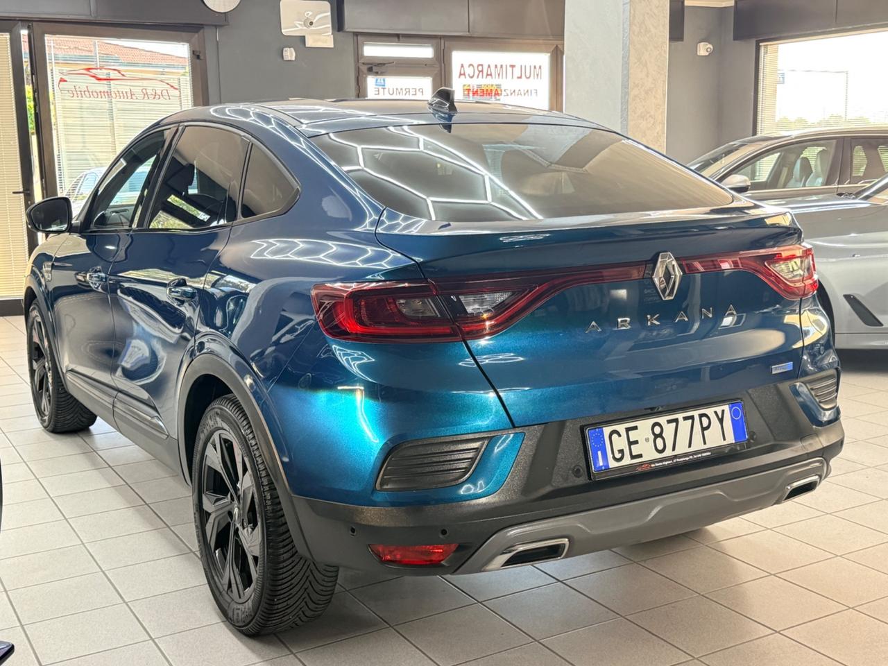 Renault Arkana Hybrid E-Tech 145 CV R.S. Line