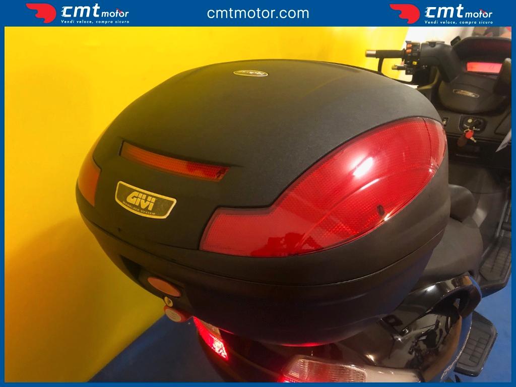 Suzuki Burgman 650 executive - 2011